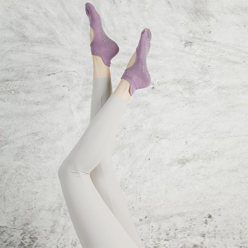 WS1196A Yoga Socks with Non-Slip grip