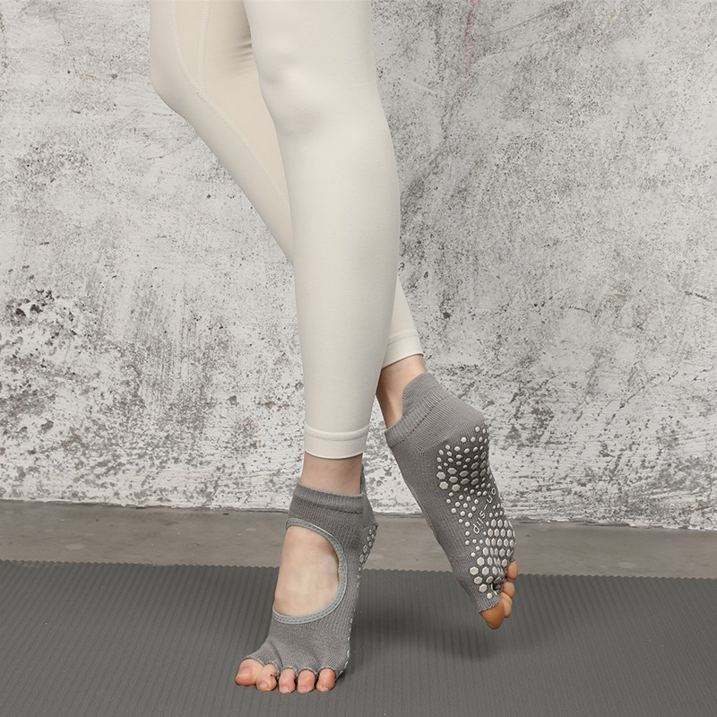 WS1196C Yoga Socks with Non-Slip grip